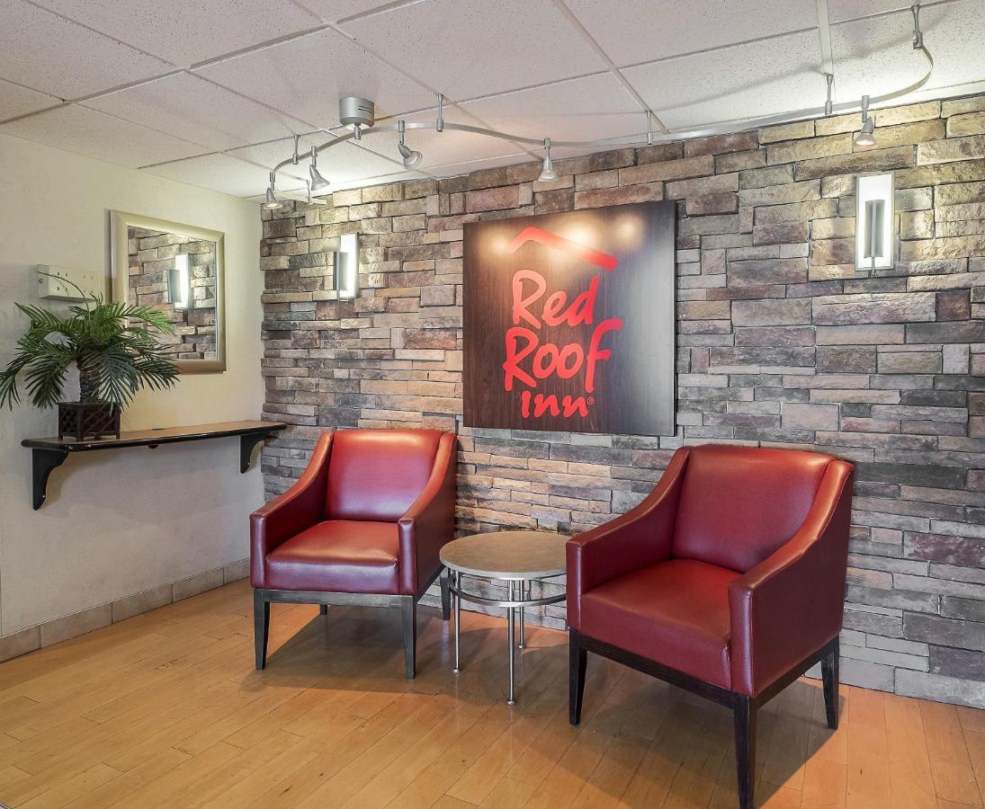 Red Roof Inn & Suites Cleveland - Элирия Экстерьер фото